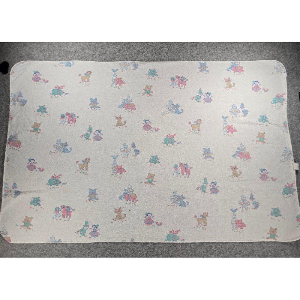 Vintage 90s‎ Baby Receiving Blanket Swaddle Animals Dolls Pastel Print 41x26